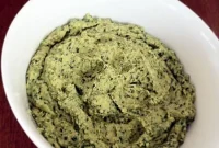 Kale & Roasted Garlic Hummus Recipe for Homemade Flavor