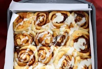 1-Hour Vegan Cinnamon Rolls Made with Aquafaba