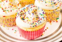 Classic Vanilla Cupcakes Recipe for Perfect Soft, Moist Cakes