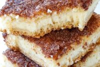 Sopapilla Cheesecake Bar Recipe: Cinnamon Sugar Dessert Bars