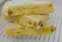 Gluten-Free Cornmeal Scones Recipe for Flaky, Crispy Results