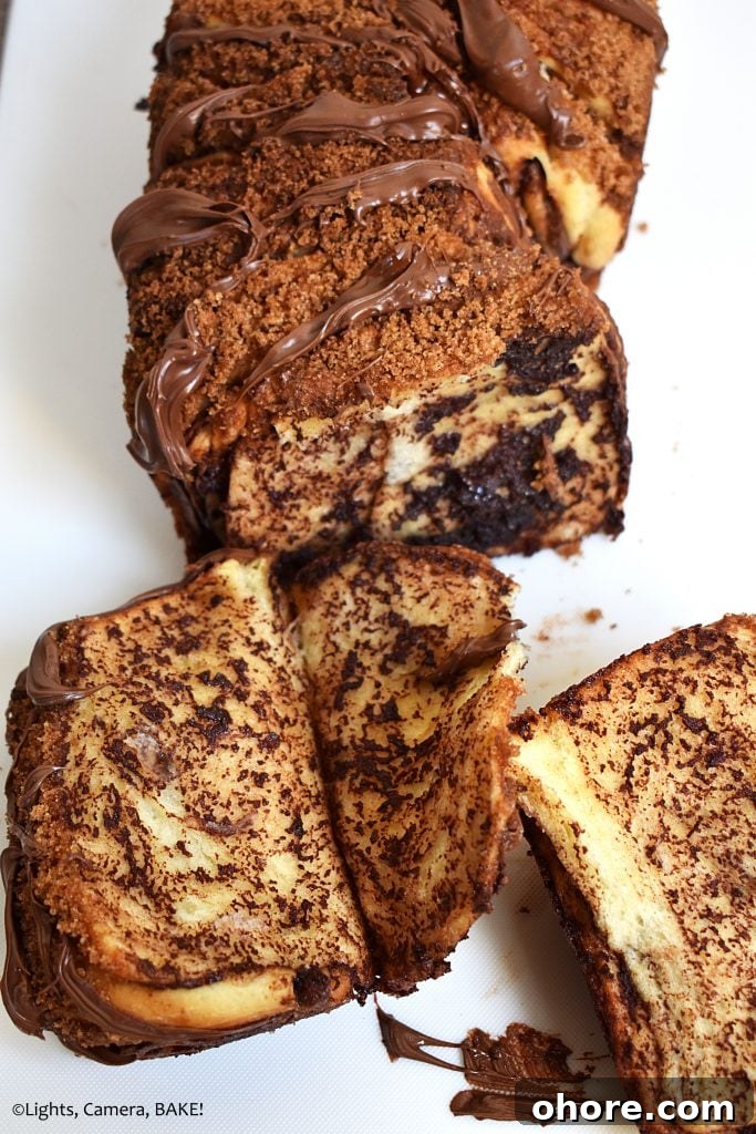Nutella Pull-Apart Bread Recipe: Gooey Chocolate Hazelnut Loaf 4 img 10105 3