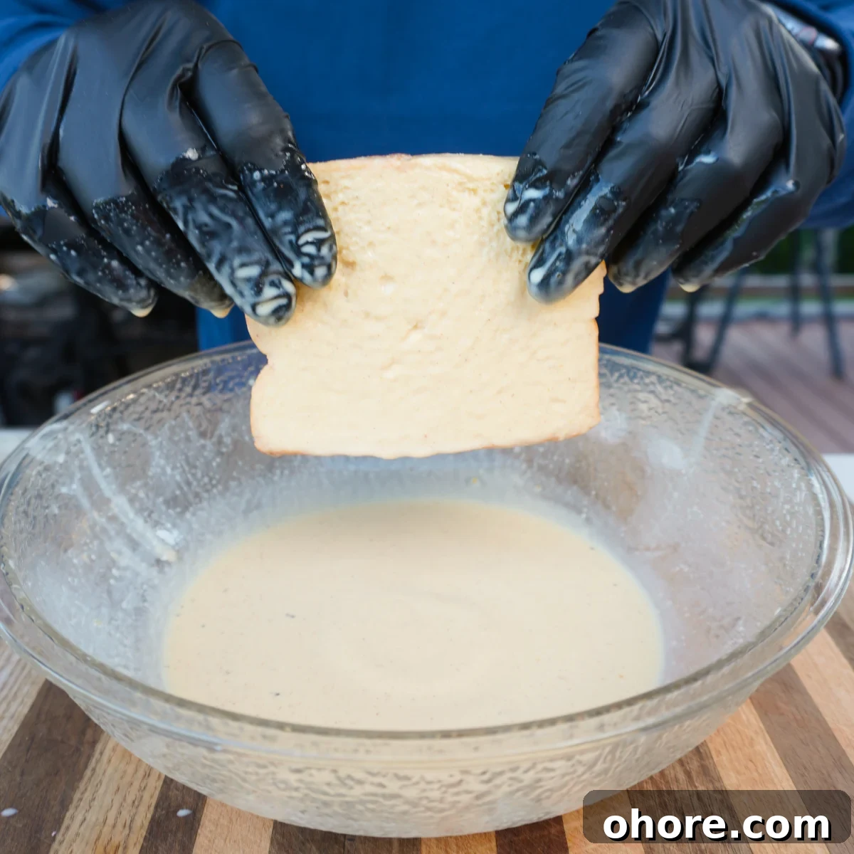 Classic French Toast Recipe: Crispy Outside, Custardy Inside 4 drenched french toast.