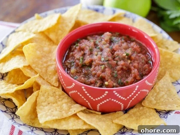 Crispy Chicken Flautas Recipe: Authentic Mexican Street-Style Tortillas 10 img 125976 11