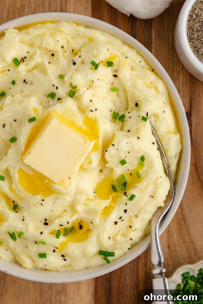 Creamy Yukon Gold Mashed Potatoes Recipe 9 img 129637 8