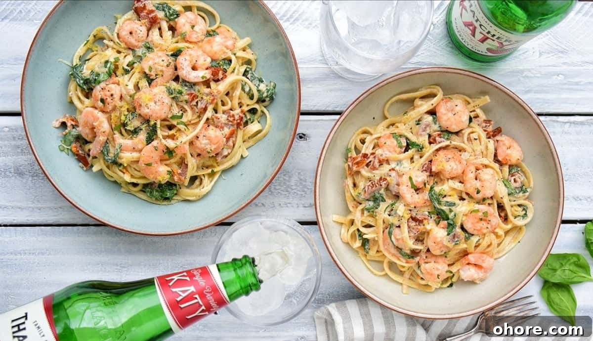 Creamy, garlicky and utterly delicious Tuscan shrimp pasta