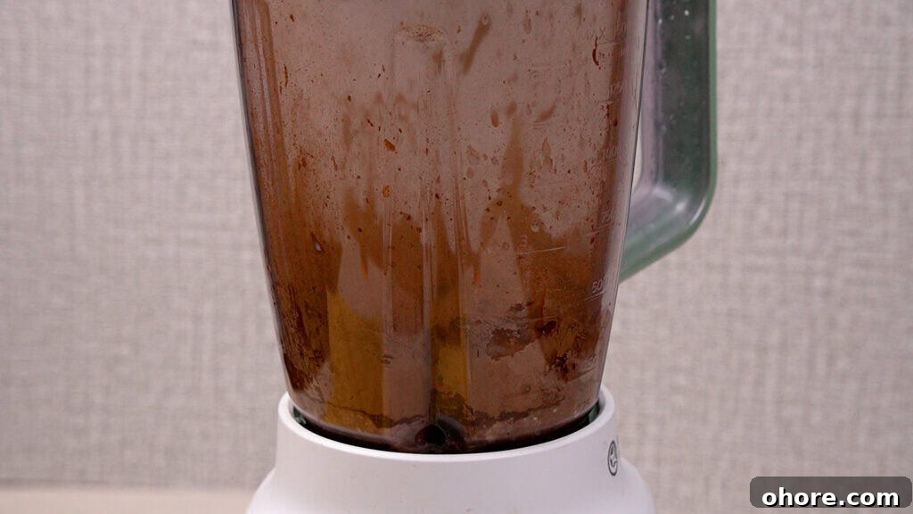 Creamy Oatmeal Smoothie Recipe for Nutritious Breakfast Smoothies 5 blender