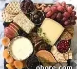 Gluten-Free Holiday Entertaining: Festive Recipes & Tips