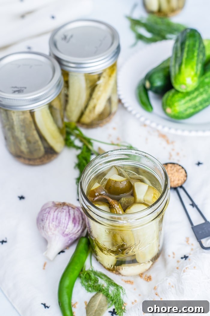 Dill Pickles Spears are easily made right in your own kitchen! dill pickle recipe for canning in a mason jar