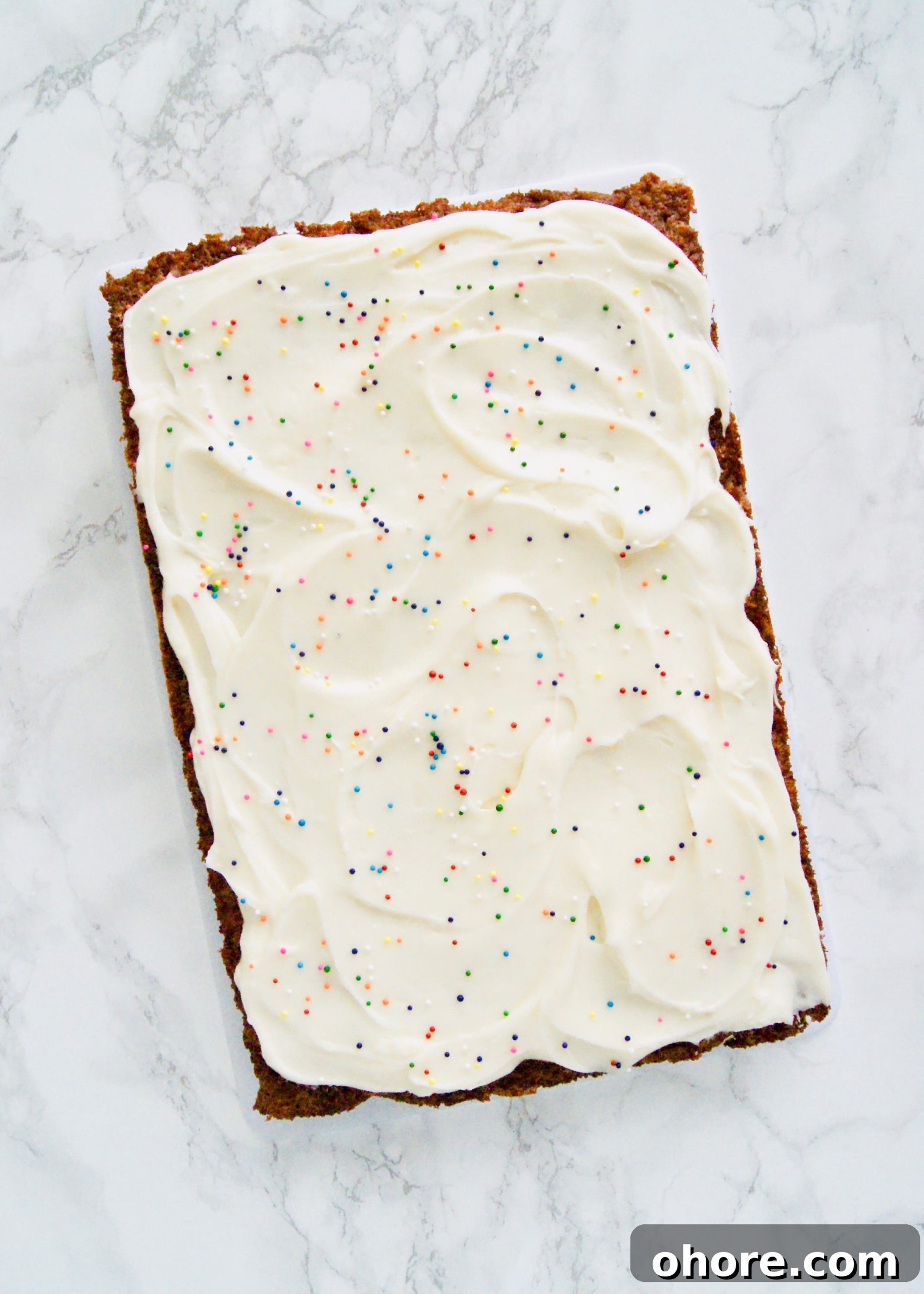 Frosted-and-Sprinkled-Pineapple-Cake