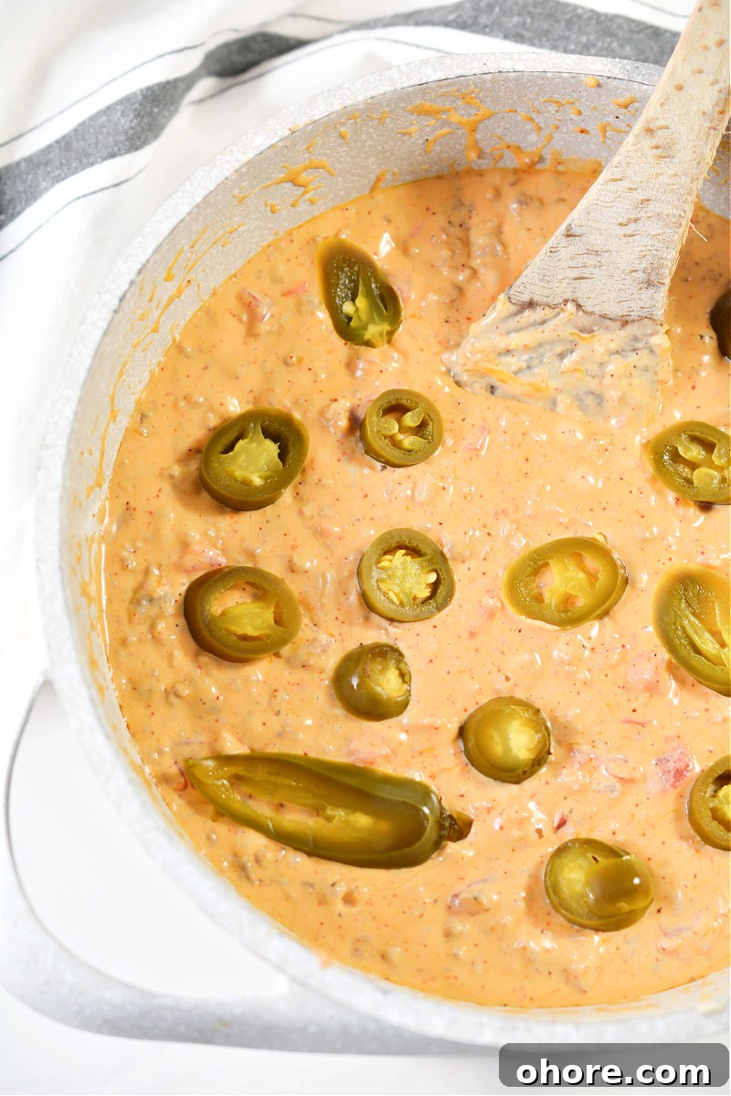Keto Queso Dip With Sausage