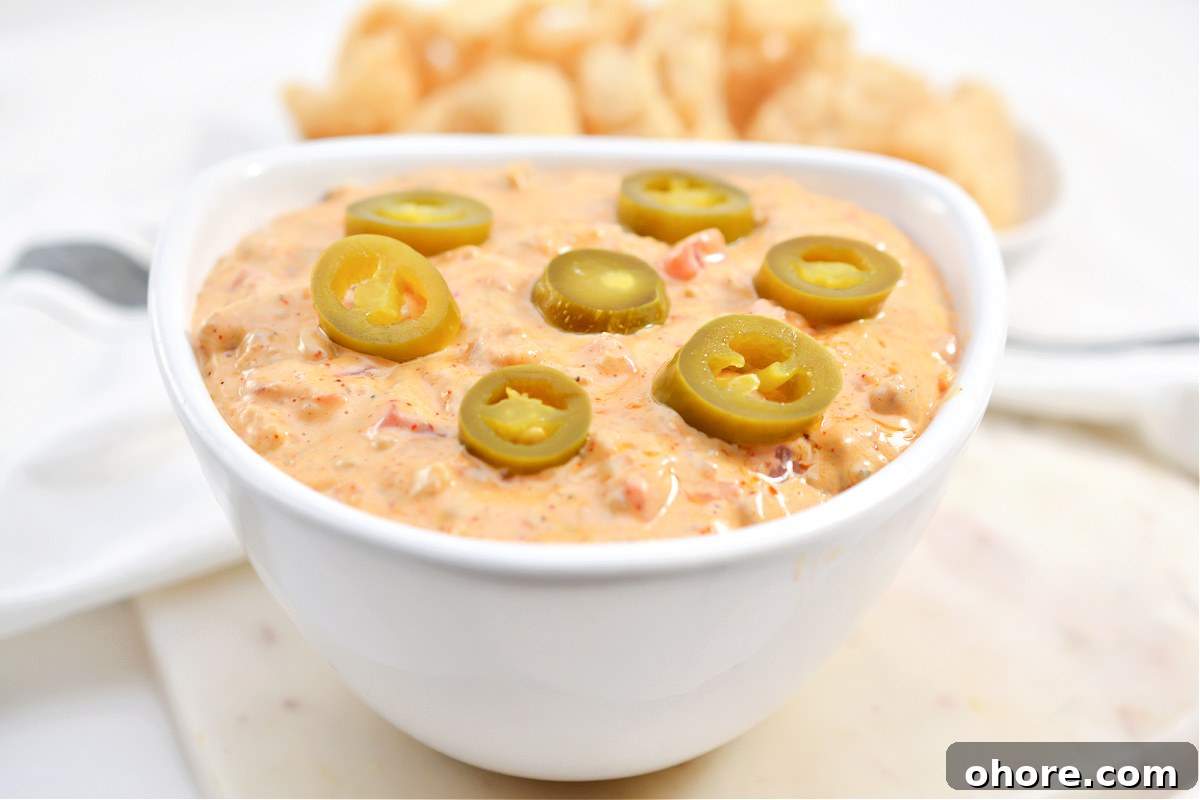 Keto Queso Dip With Sausage
