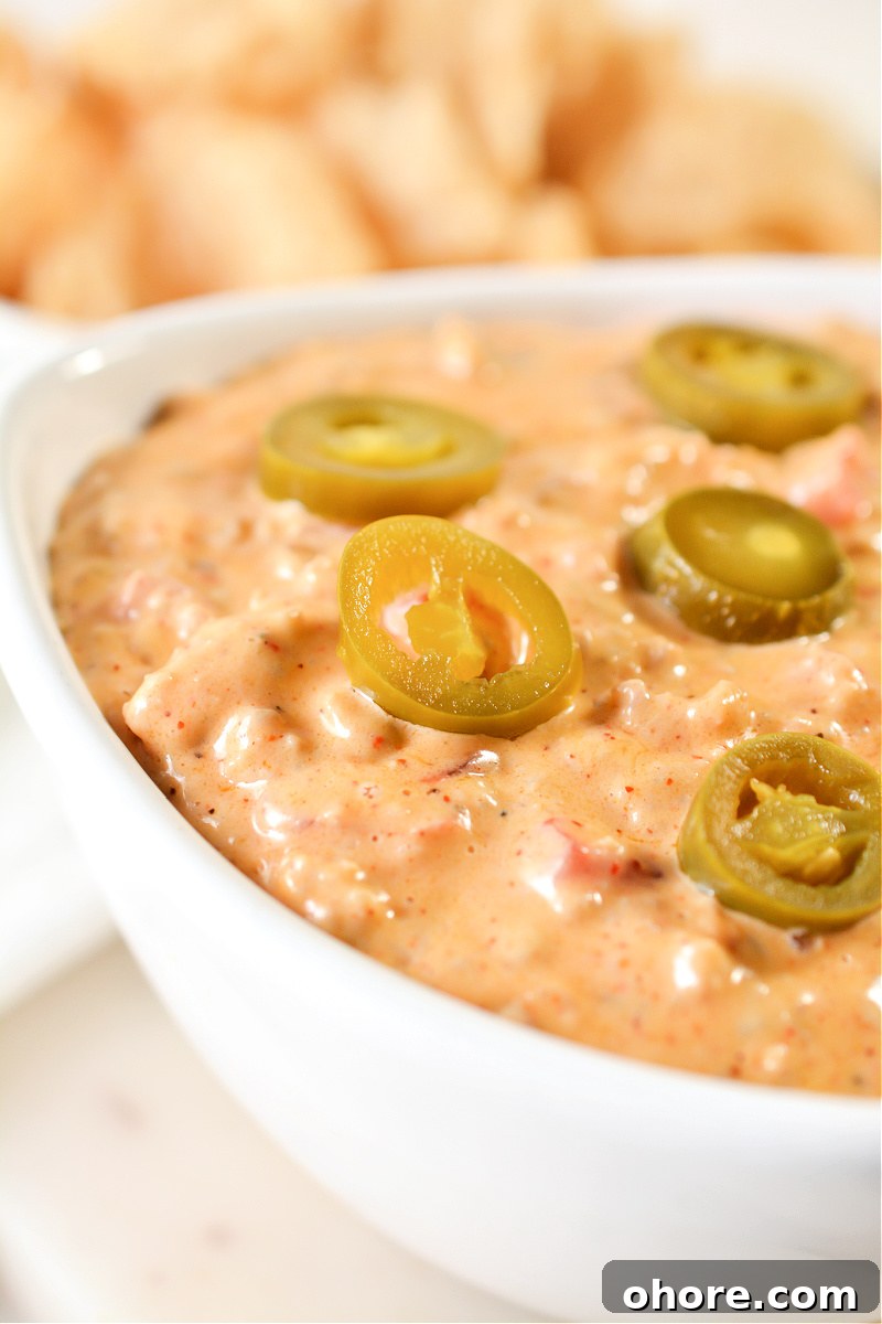 Keto Queso Dip With Sausage
