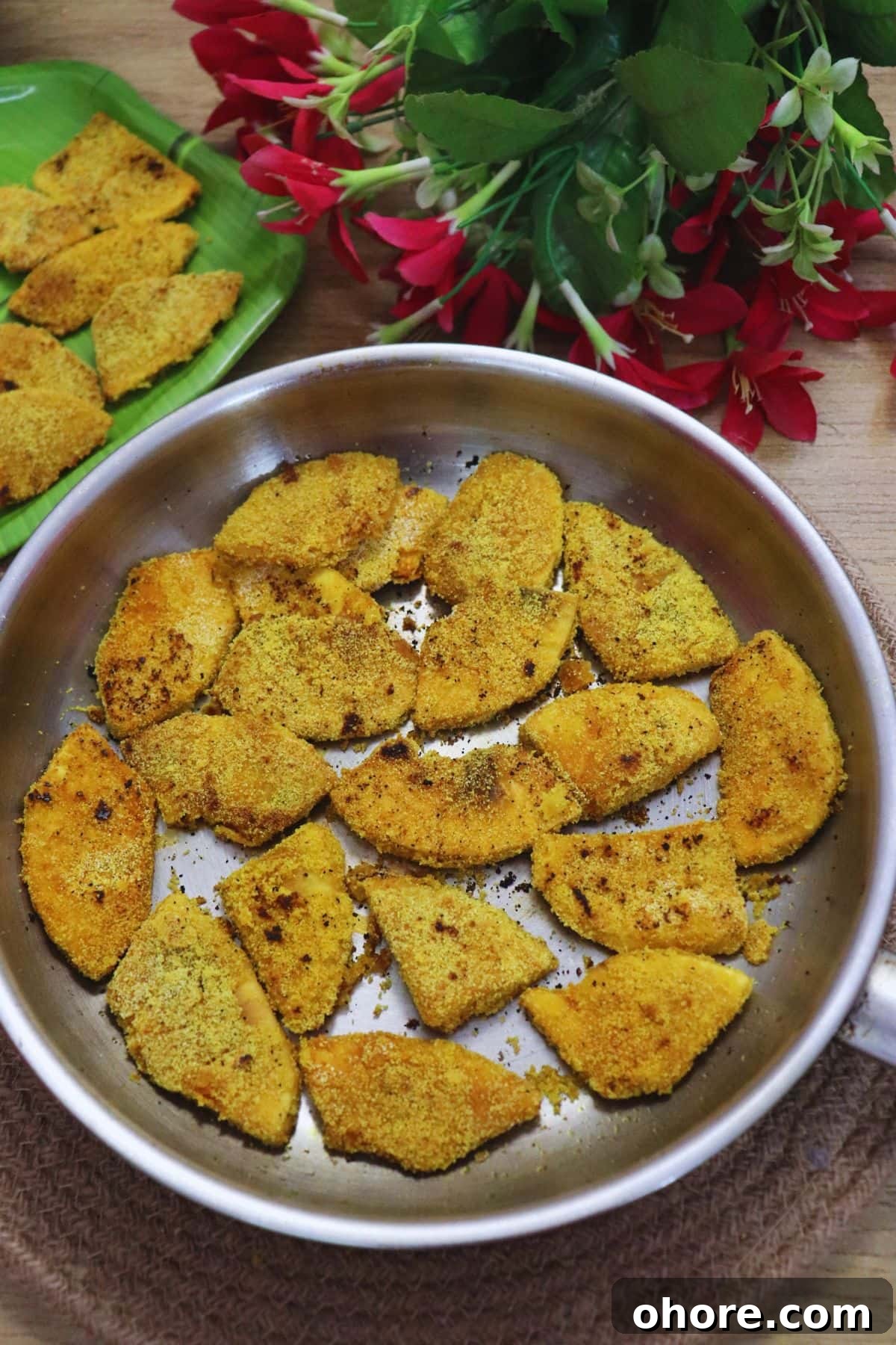 Crispy Breadfruit Fry (Nirpanas/Kadgi) Recipe 2 Breadfruit fry (neerpanas fry) in a pan, ready to serve.