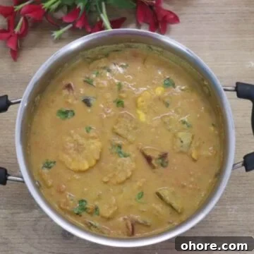 khatkhate served in a kadhai.