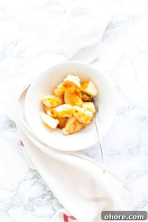 Yes, you can make roasted potatoes in the pressurecooker. Cook first, roast second. Instant Pot roasted potatoes are a great side dish. Easy to make and super-fast.