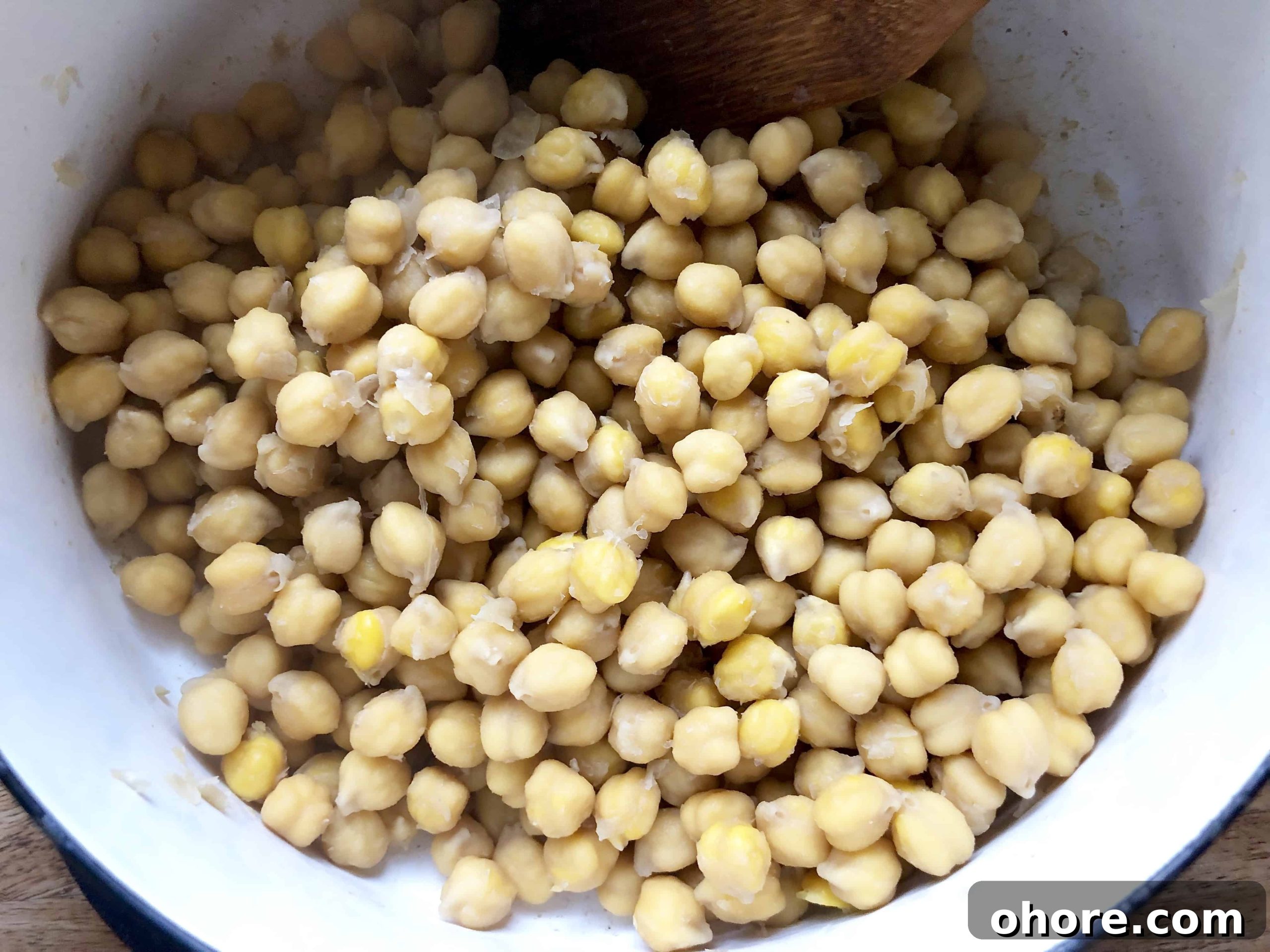 Ottolenghi’s Classic, Flavorful Hummus Recipe 6 ottolenghi's basic but delicious hummus