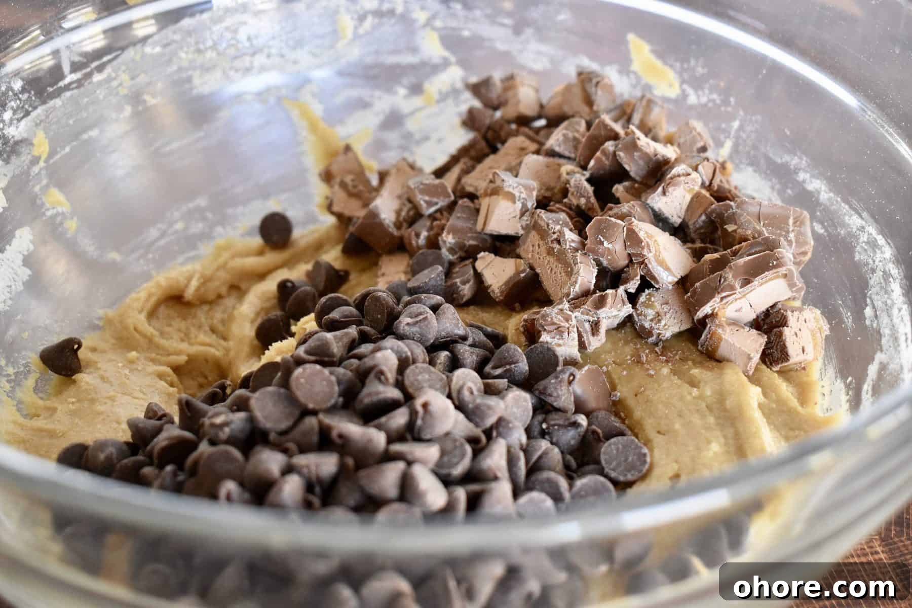 Milky Way Blondies with Caramel and Chocolate Delight 6 chunks of Milky Way and chocolate chips on top of the batter.