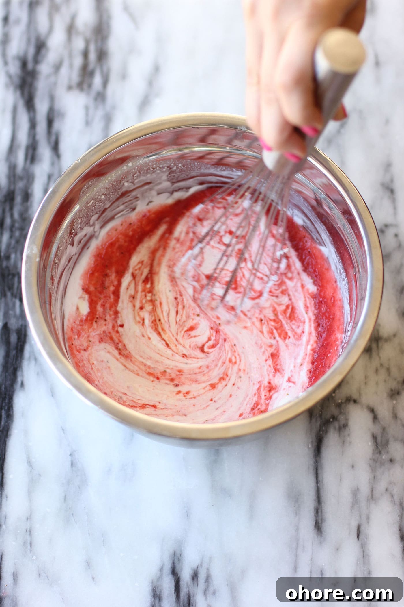 EASY STRAWBERRY AND CREAM POP RECIPE
